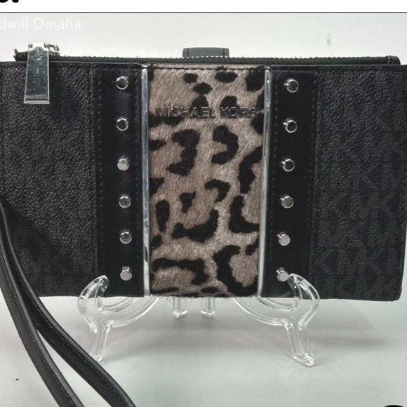 NWOT Michael Kors Jet Set Double Zip Black and Leopard Print Wristlet - Picture 1 of 6